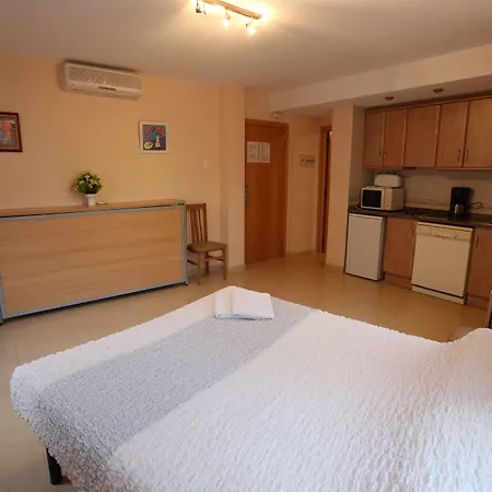 Royal Appart hôtel 2*