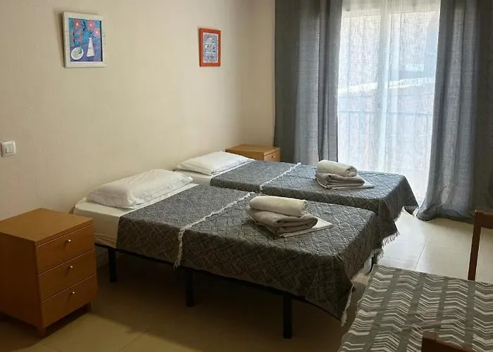 Royal 2* يوريت دي مار