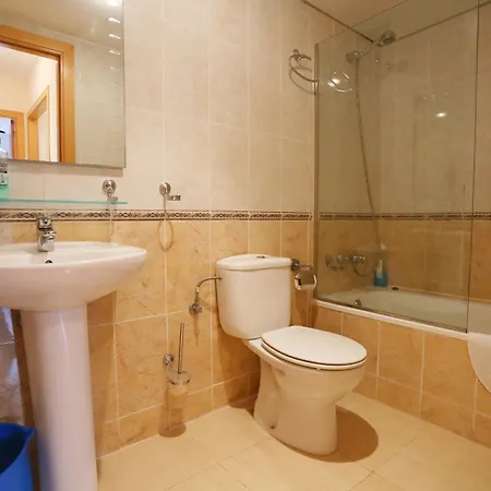 Royal Apartmanhotel 2*