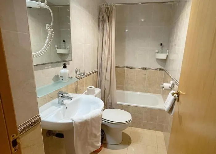 Ξενοδοχείο με διαμερίσματα Royal 2*