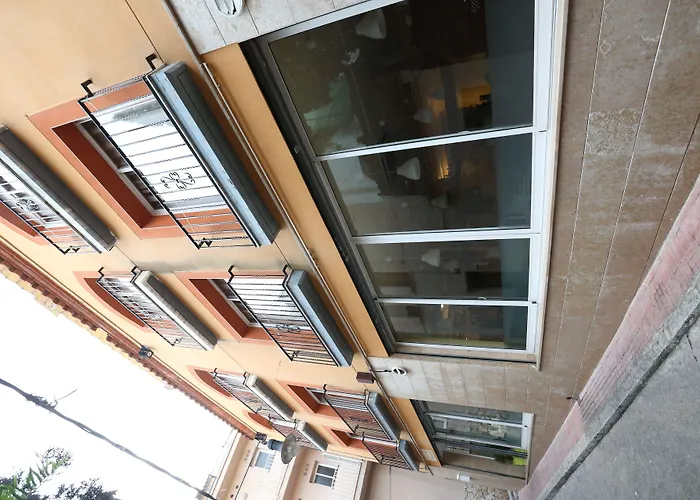 Royal Apartmanhotel 2*